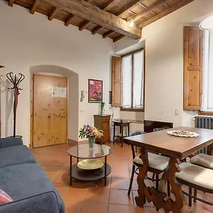 Apartment Dafne By Mamo, Florence
