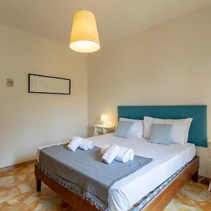 Apartment Vicolo Dell'oro 2 Ponte Vecchio, Florence