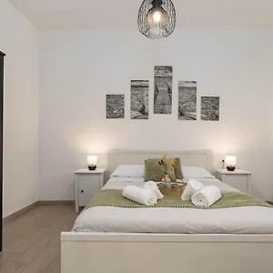 Apartment *suite Boutique Santa Croce*, Florence