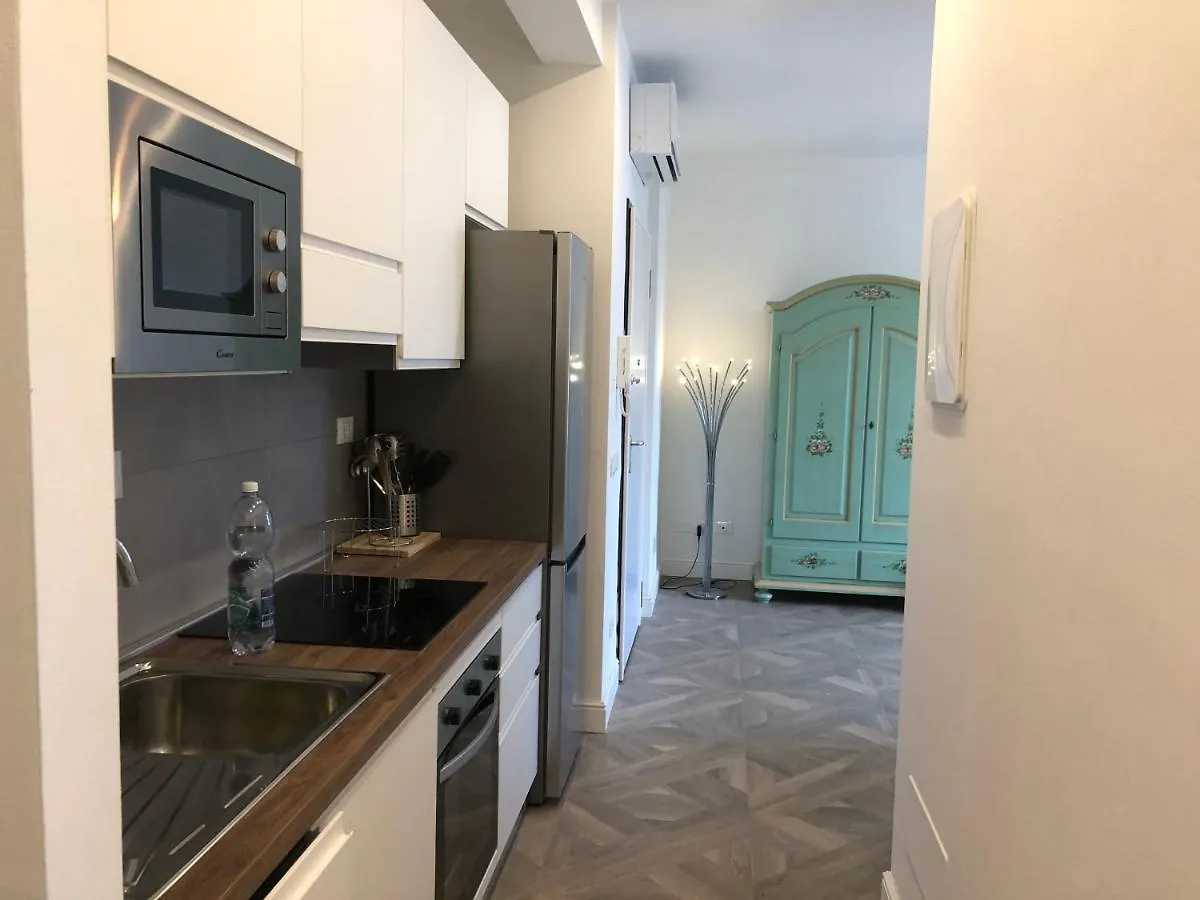 Leonardo Luxury Apartment Florence 0*,